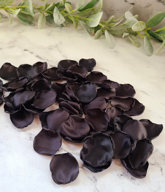 Black Rose Petals for Gothic Wedding Decor, Custom Halloween Table Confetti, Flower Girl Petals