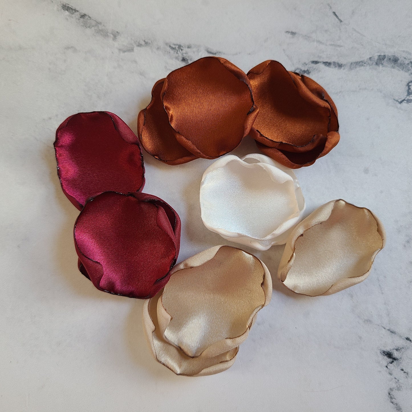 Burgundy, Terracotta, Beige and Ivory rose petals for Flower Girl Basket, Burgundy, Terracotta, Beige rose petals for a Fall Wedding Theme. Flower petals for a flower girl to toss or put in a basket, Western wedding ideas, aisle decorations, marriage proposal props, table confetti
