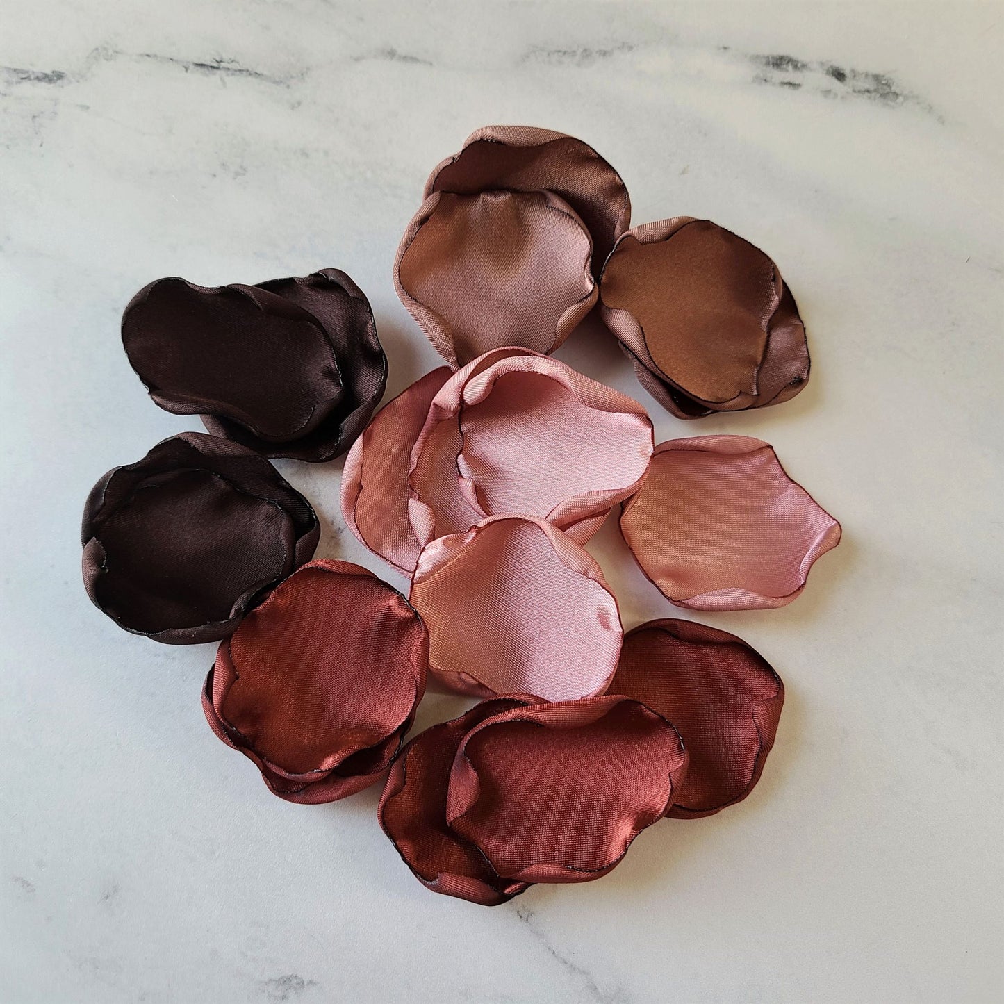 Cinnamon, Dusty Rose, Mauve Rose Petals. Fall Wedding Decor, bridesmaid box, wedding aisle decor, flower girl petals, glamorous wedding, table confetti