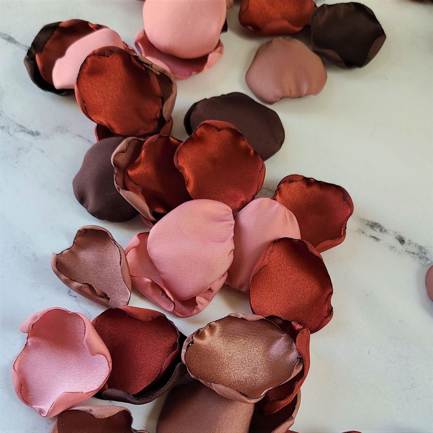 Cinnamon, Dusty Rose, Mauve Rose Petals. Fall Wedding Decor, bridesmaid box, wedding aisle decor, flower girl petals, glamorous wedding, table confetti