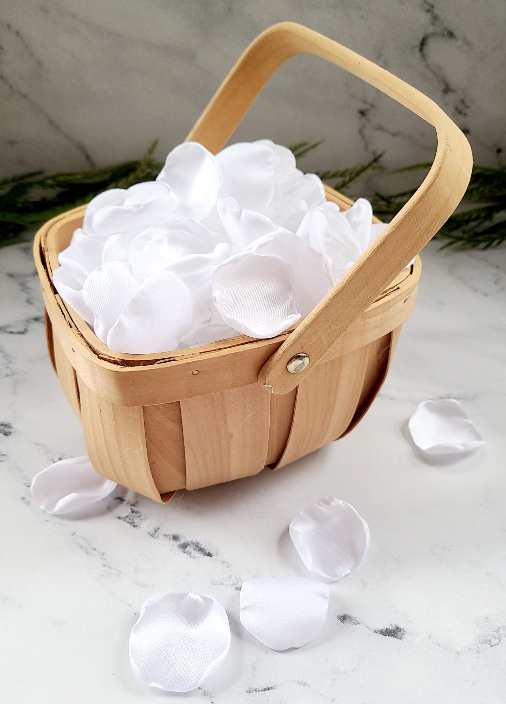 White Rose Petals for Wedding Aisle Decor, Flower Girl Baskets, Engagement Props, Table Confetti, In My Bride Era, Western Theme Wedding Ideas