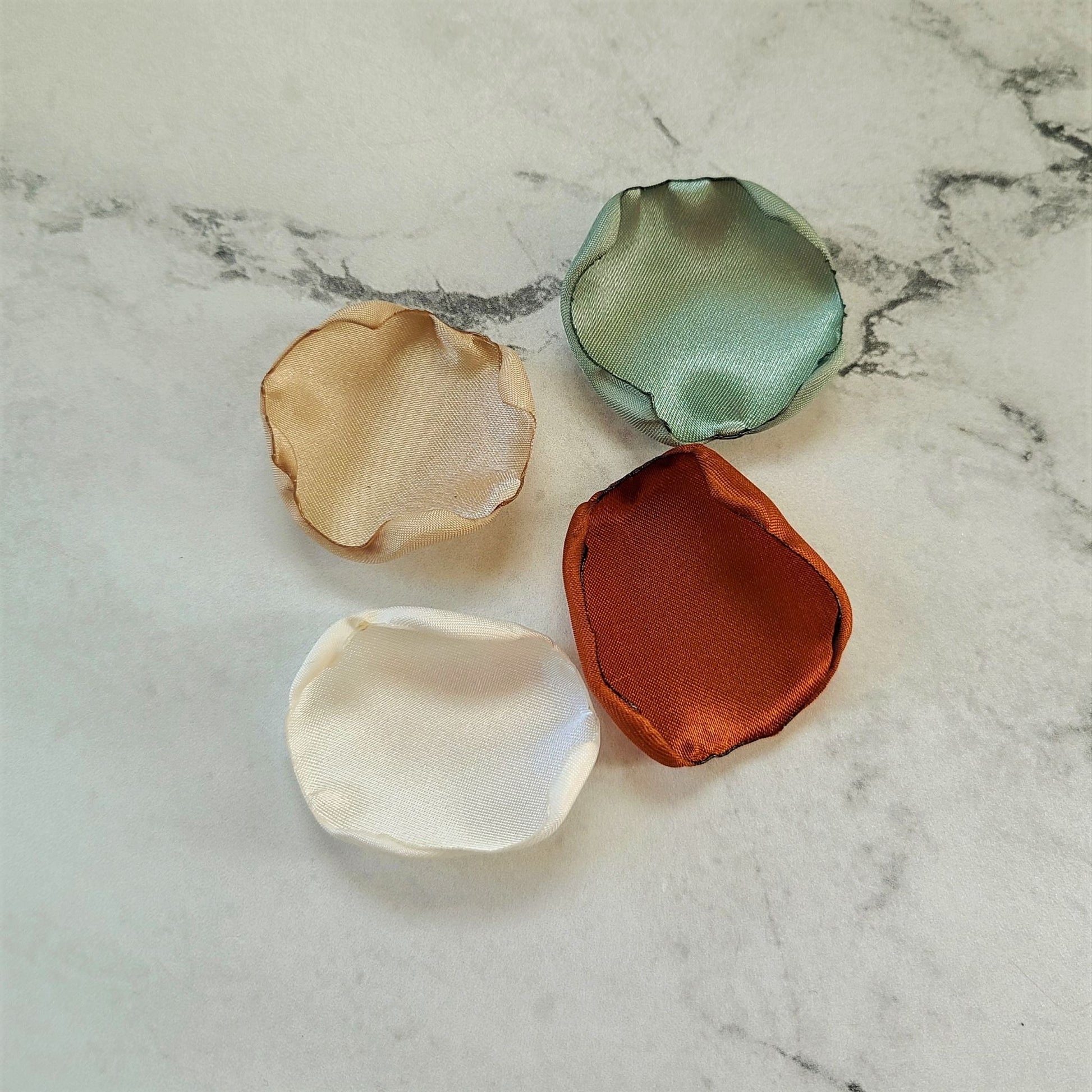 Dusty Sage, Terracotta, Beige & Ivory rose petals for a fall wedding decor theme ideas, flower girl petals, aisle decorations, table confetti, bridesmaid box, engagement backdrop proposal ideas