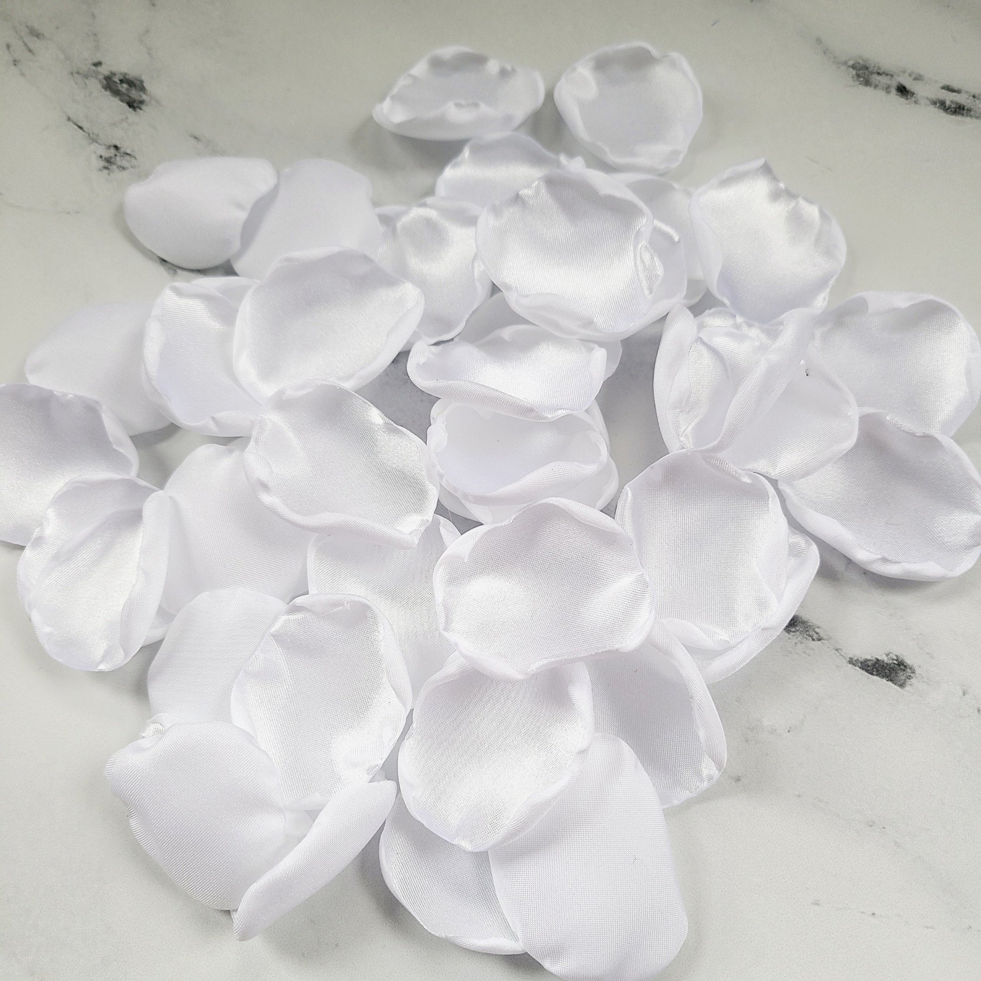 White Rose Petals for Wedding Aisle Decor, Flower Girl Baskets, Engagement Props, Table Confetti, In My Bride Era
