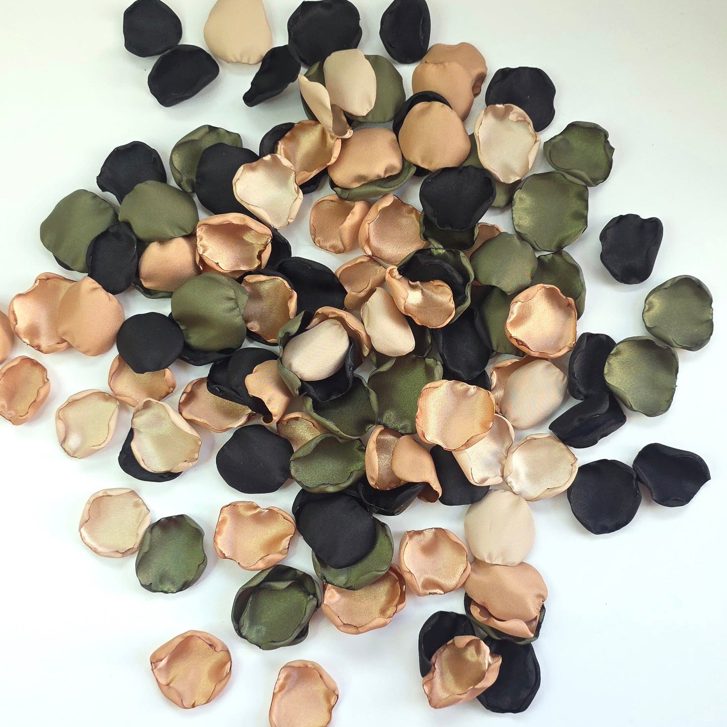 A mix of olive green, tan, beige and black rose petals. Perfect for flower girl tossing, flatlays, table scatter, confetti exit,wedding aisle decor.  For future brides planning a Camouflage wedding or hunting couples shower event.