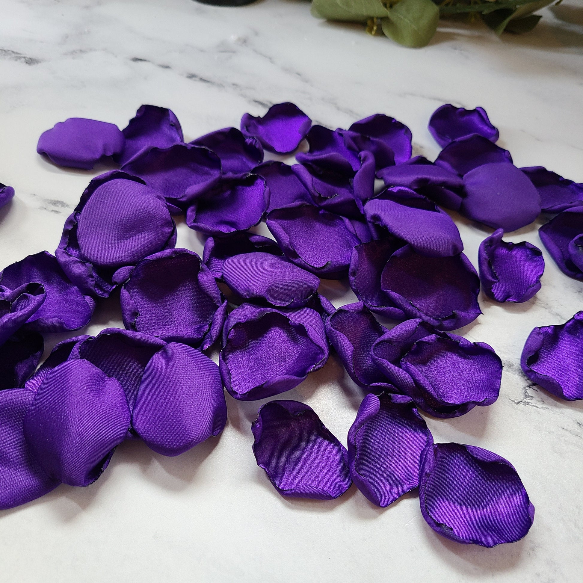 Dark Purple rose petals, table confetti, flower girl petals for tossing, bridesmaid box, gothic wedding decorations, goth bachelorette, Halloween party decor, table centerpieces