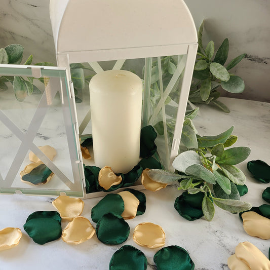 Emerald green & gold rose petals for flower girl baskets, winter wedding aisle decor, wedding table centerpiece confetti scatter, proposal box flower girl petals