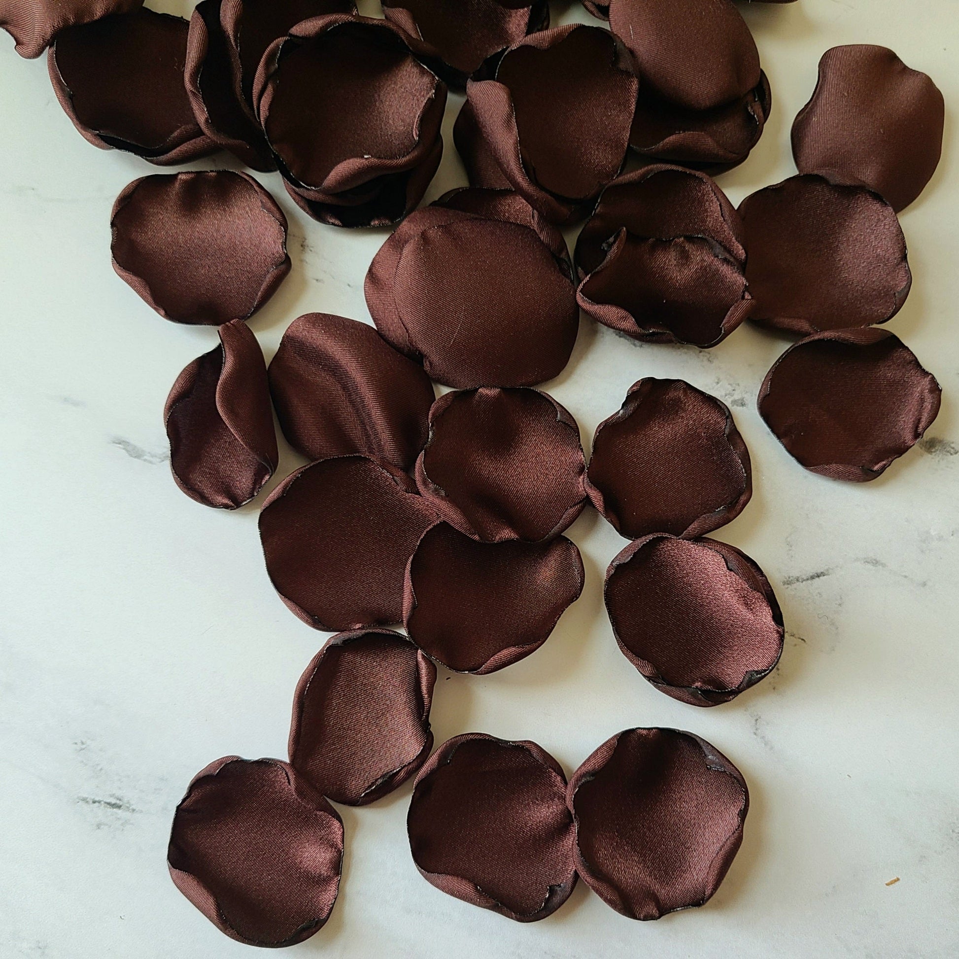 Western Wedding Ideas using espresso Brown, Tan and Ivory Rose Petals. Boho Aisle Decor, Rustic Wedding table decorations, flower girl petals, western wedding ideas