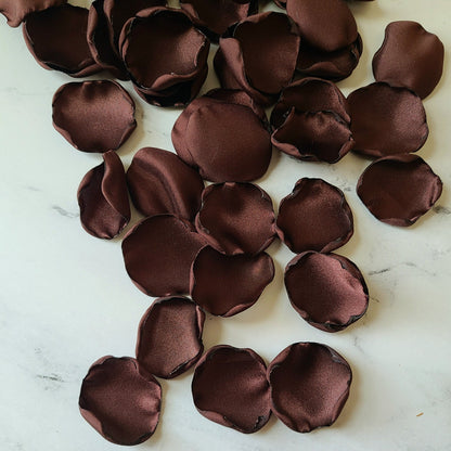 Western Wedding Ideas using espresso Brown, Tan and Ivory Rose Petals. Boho Aisle Decor, Rustic Wedding table decorations, flower girl petals, western wedding ideas