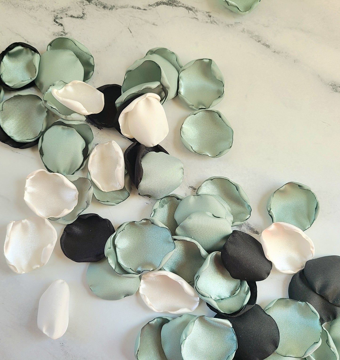 Dusty Sage & Black wedding Decor Rose Petals, Boho Flower Girl Petals, Fall Wedding Aisle Decorations, Confetti Scatter